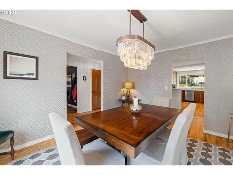 5635 Sw Windsor Court Portland OR 97221