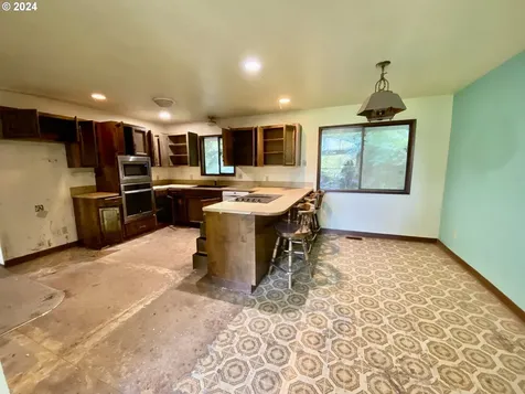 10909 S Ridge Top Drive Molalla OR 97038