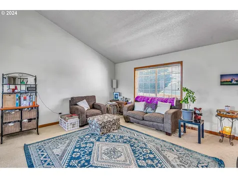 33855 Se Davona Drive Scappoose OR 97056