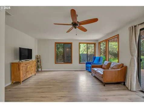 16817 NW Paisley Drive Beaverton OR 97006