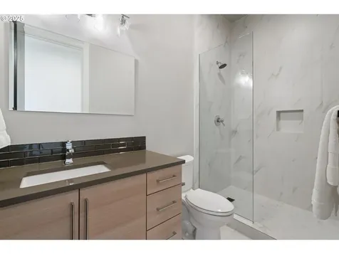 6512 NW Longbow Lane Camas WA 98607