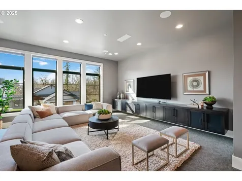 6512 NW Longbow Lane Camas WA 98607