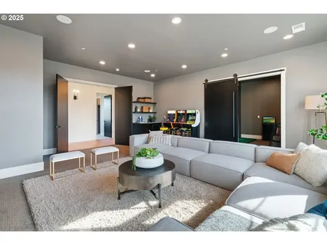 6512 NW Longbow Lane Camas WA 98607