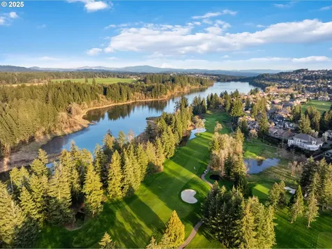 6512 NW Longbow Lane Camas WA 98607