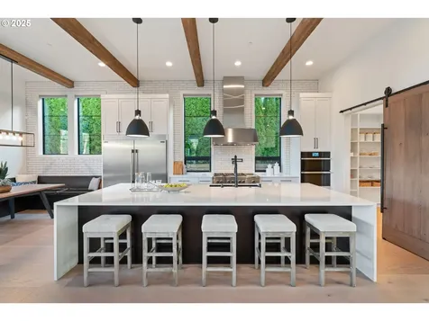 6512 NW Longbow Lane Camas WA 98607