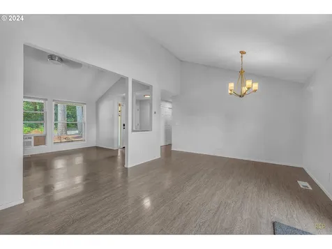 3510 6th Street Columbia City OR 97018