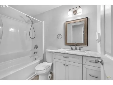 3510 6th Street Columbia City OR 97018