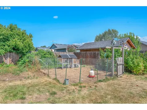 3510 6th Street Columbia City OR 97018