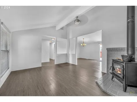 3510 6th Street Columbia City OR 97018