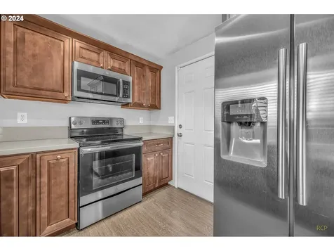 3510 6th Street Columbia City OR 97018