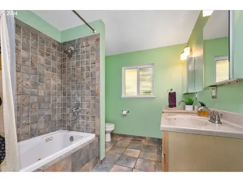 2311 N T Street Washougal WA 98671