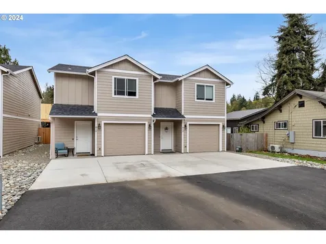 810 Sw Mayer Avenue Winlock WA 98596