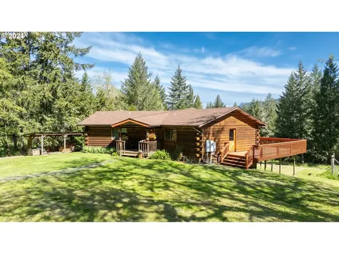 1364 Pine Ridge Drive Glide OR 97443