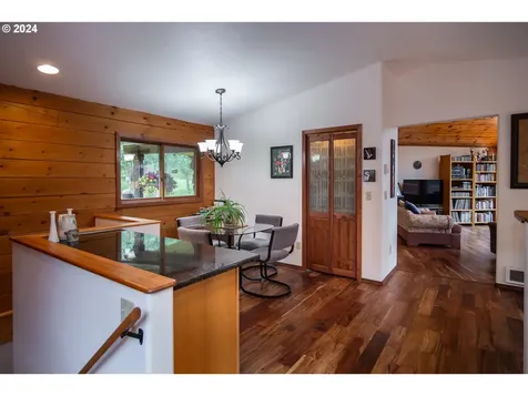 1364 Pine Ridge Drive Glide OR 97443