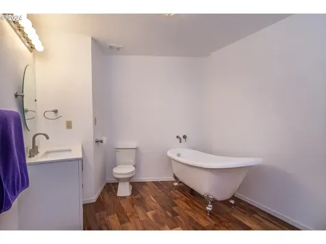 1364 Pine Ridge Drive Glide OR 97443