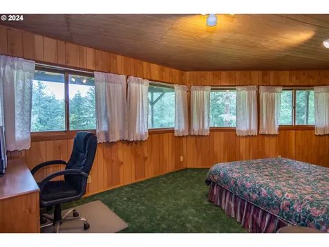 1364 Pine Ridge Drive Glide OR 97443