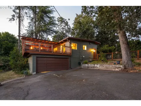105 N Alder Street Lowell OR 97452