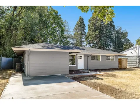 17824 SE Clay Street Portland OR 97233