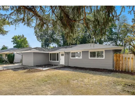 17824 SE Clay Street Portland OR 97233