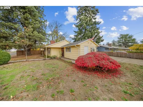 4236 SE 99th Avenue Portland OR 97266