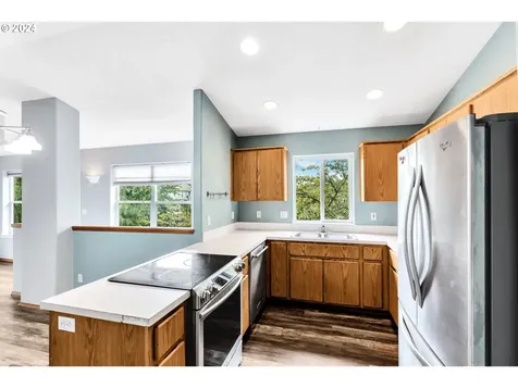15811 Ne Milton Place Portland OR 97230