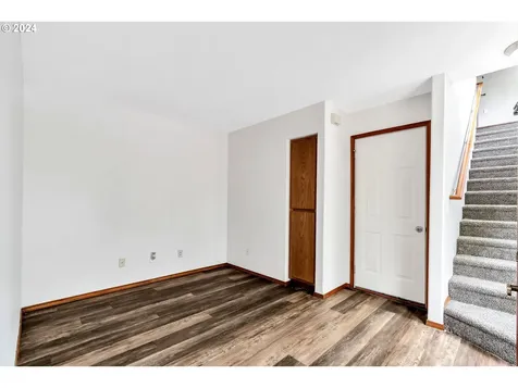 15811 Ne Milton Place Portland OR 97230