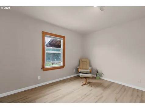 2503 34th Avenue Longview WA 98632