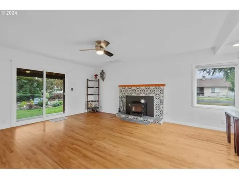 2503 34th Avenue Longview WA 98632