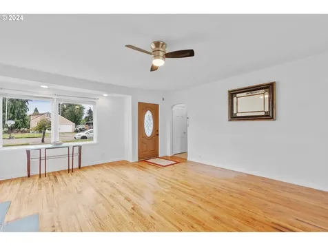 2503 34th Avenue Longview WA 98632