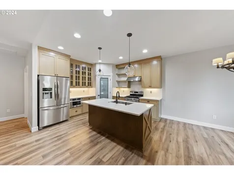174 Sw Wyatt Street Dallas OR 97338