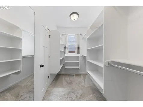 174 Sw Wyatt Street Dallas OR 97338
