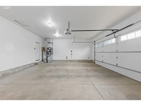 174 Sw Wyatt Street Dallas OR 97338