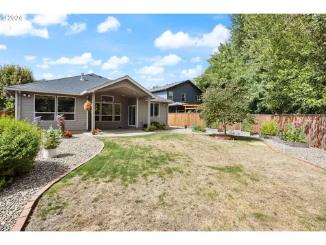 174 Sw Wyatt Street Dallas OR 97338