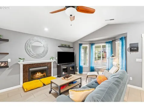 2318 NE 52nd Street Vancouver WA 98663