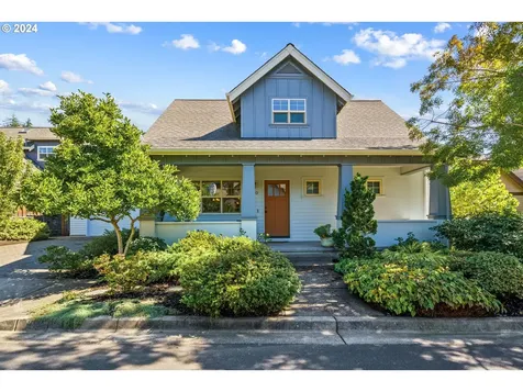 870 Meadow Butte Loop Eugene OR 97401