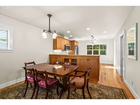 870 Meadow Butte Loop Eugene OR 97401