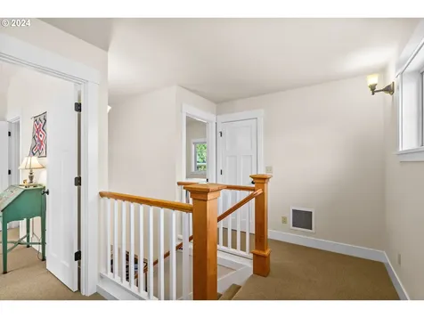 870 Meadow Butte Loop Eugene OR 97401