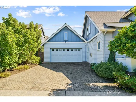 870 Meadow Butte Loop Eugene OR 97401
