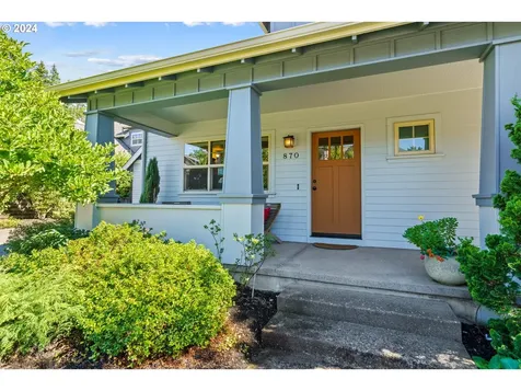 870 Meadow Butte Loop Eugene OR 97401