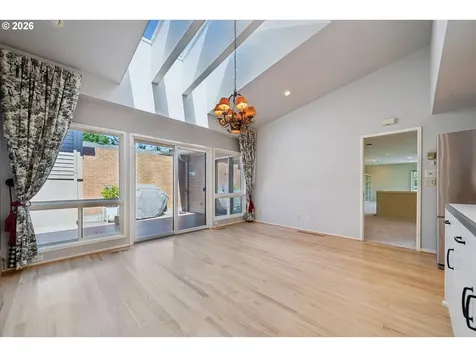 50 Condolea Court Lake Oswego OR 97035