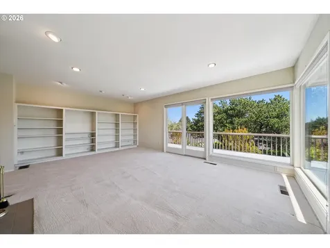 50 Condolea Court Lake Oswego OR 97035