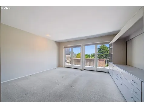 50 Condolea Court Lake Oswego OR 97035