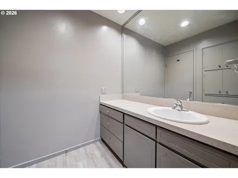 50 Condolea Court Lake Oswego OR 97035