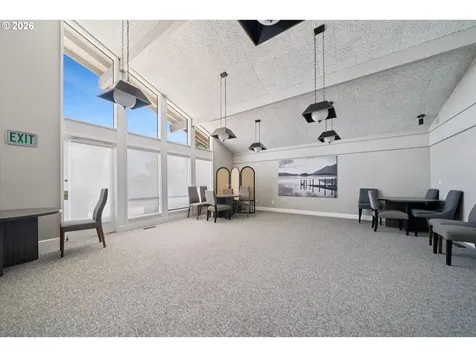 50 Condolea Court Lake Oswego OR 97035