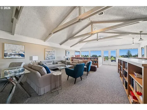 50 Condolea Court Lake Oswego OR 97035