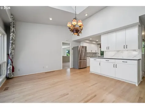50 Condolea Court Lake Oswego OR 97035