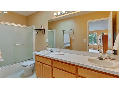 23348 SW Price Terrace Sherwood OR 97140