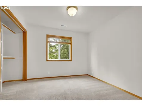17577 NW Gilbert Lane Portland OR 97229