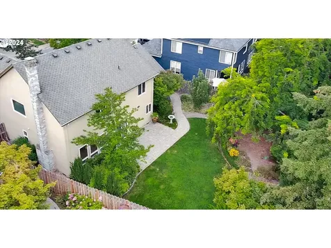 17577 NW Gilbert Lane Portland OR 97229