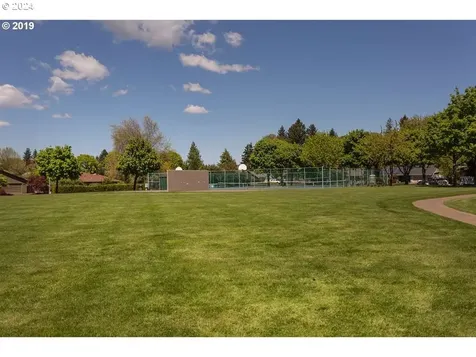 17577 NW Gilbert Lane Portland OR 97229